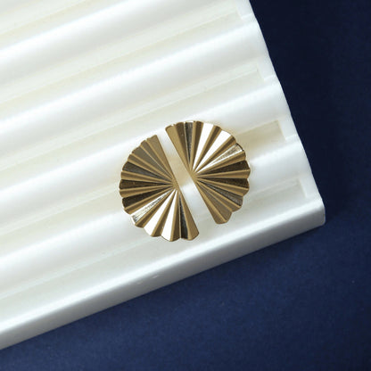 Boucles d’Oreilles Éventail Doré