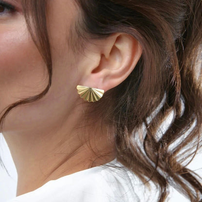 Boucles d’Oreilles Éventail Doré