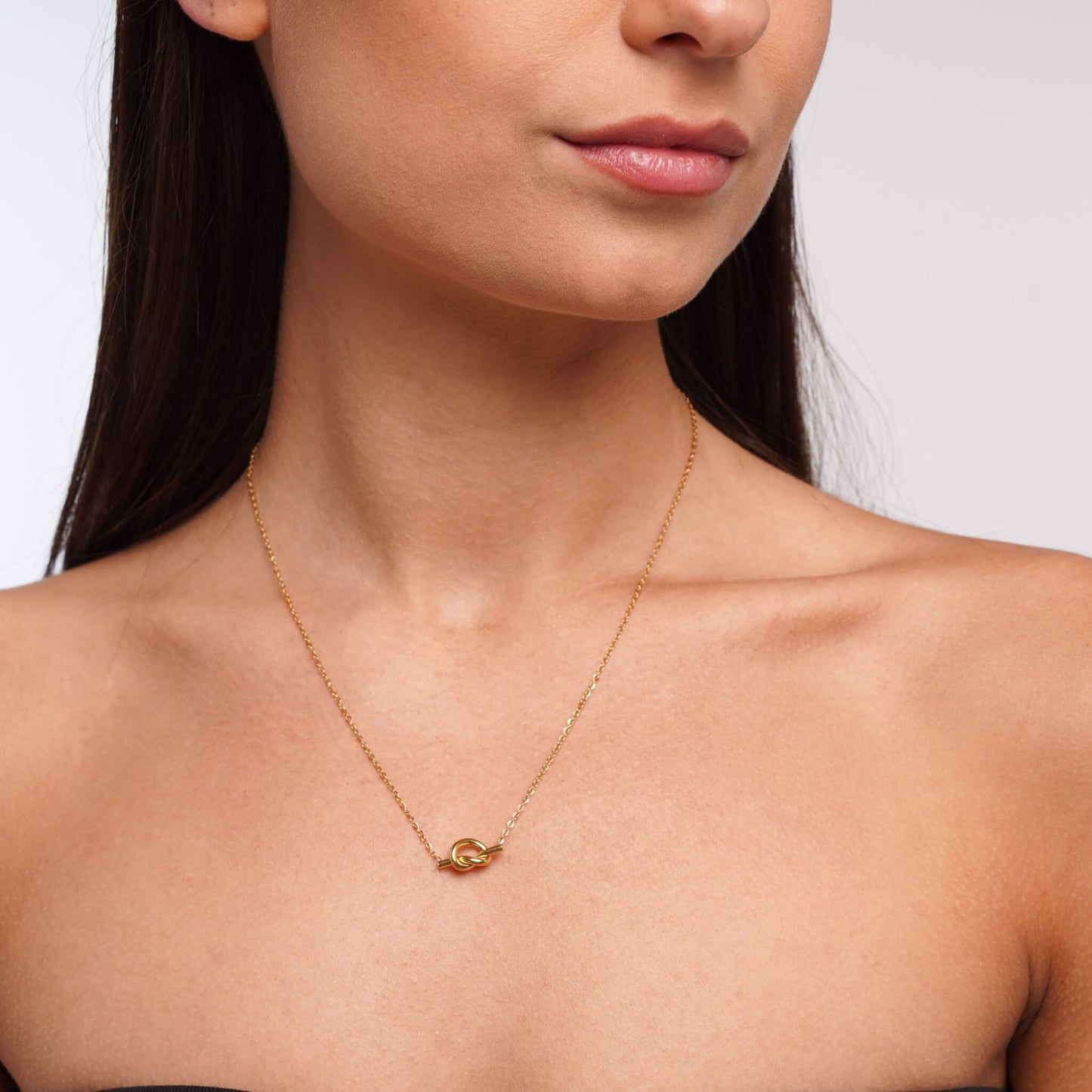 Collier Nœud Éternel